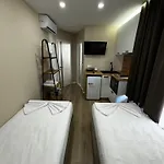 Rora Lejlighedshotel Yzberishti